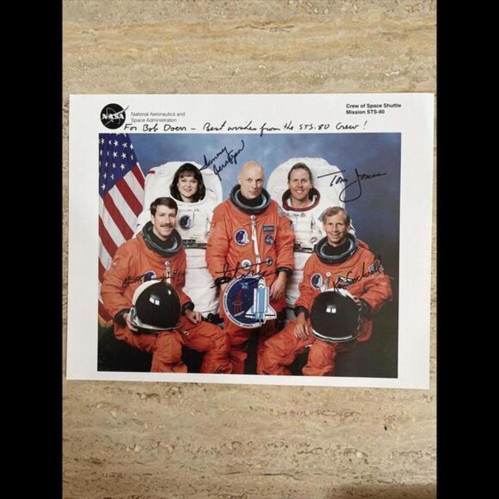 NASA STS-80 Autographed 8X10 Crew Photo